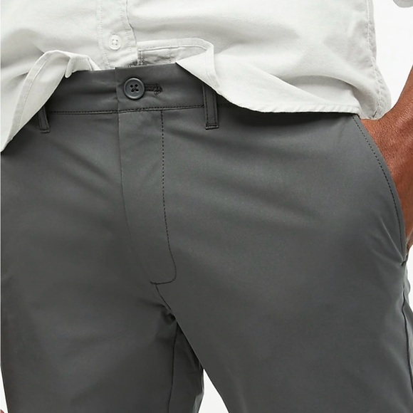 Tech Pants / Sz 31 x 32 / Slim - Picture 5 of 8